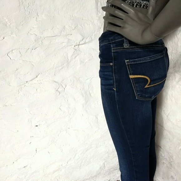 American Eagle Outfitters Denim - American Eagle Super Stretch Skinny Jeans size 2 s